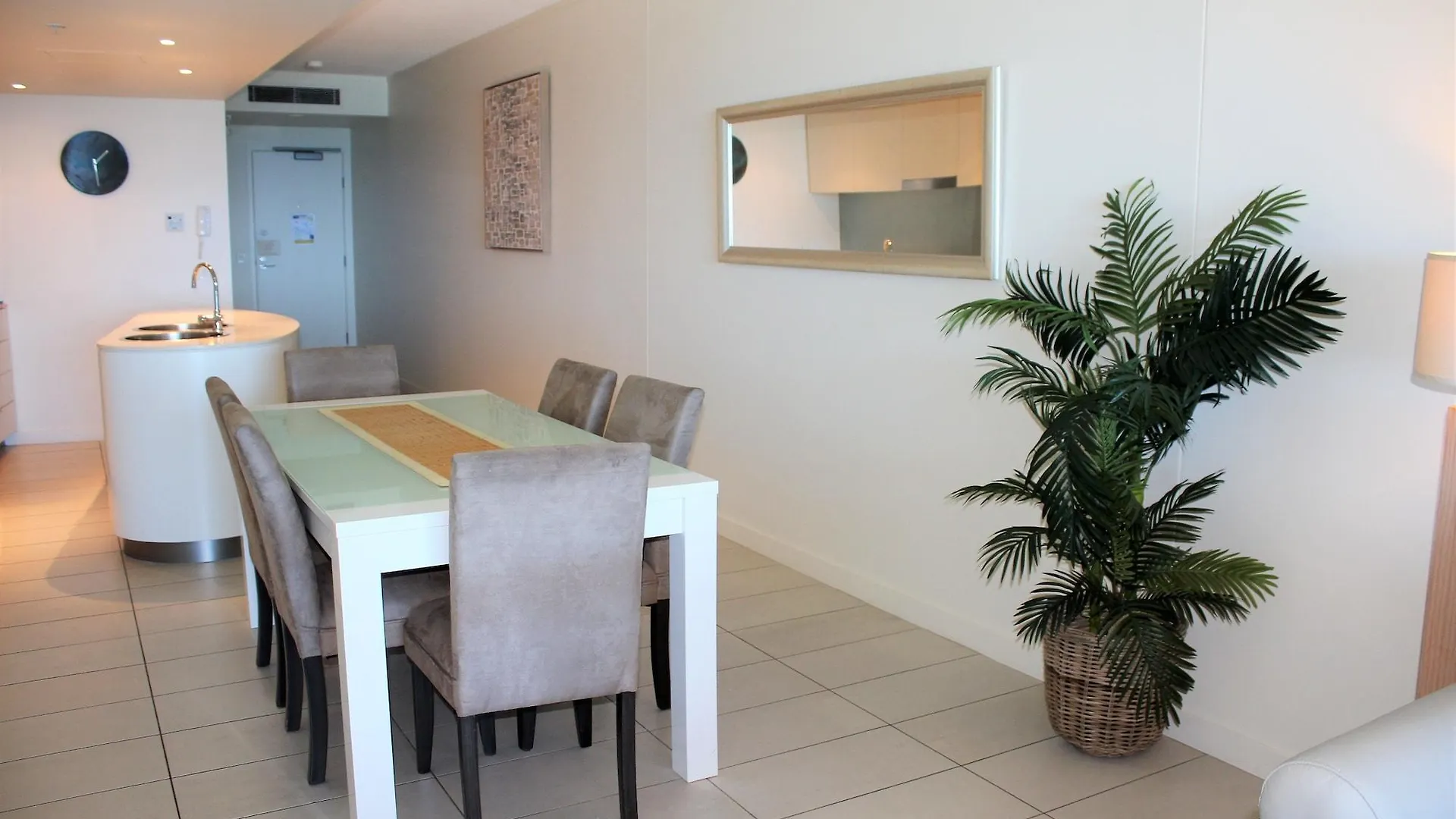 Blue C Coolangatta Aparthotel