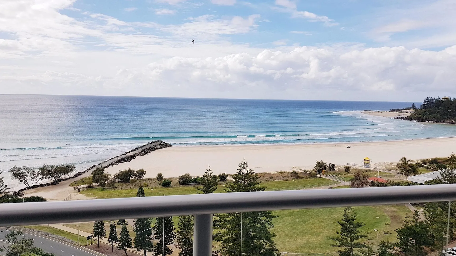 Blue C Coolangatta Aparthotel 4*,  Australia