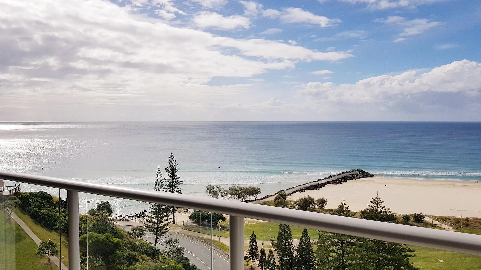 Blue C Coolangatta Aparthotel