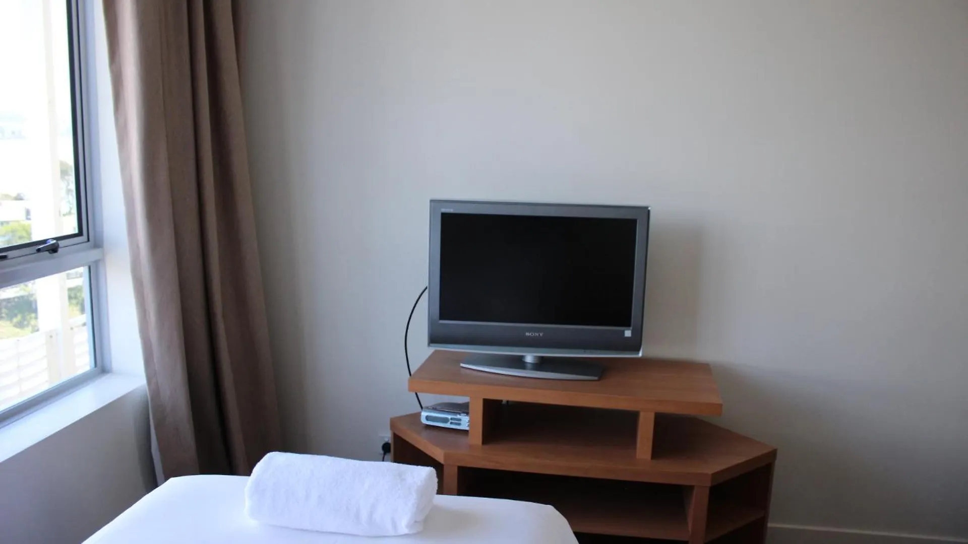 Blue C Coolangatta Aparthotel 4*,  Australia